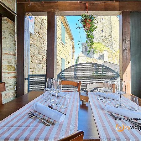 Locanda Del Castello Frontone Exterior foto